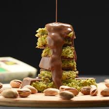 Chocolate Dubai Pistachio (Mega size)